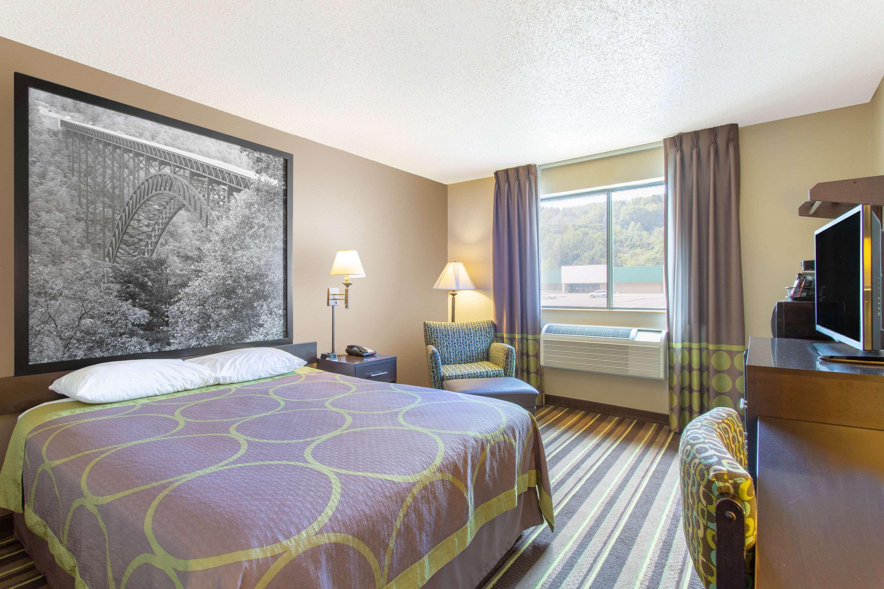 Super 8 By Wyndham Weston Wv Otel Dış mekan fotoğraf