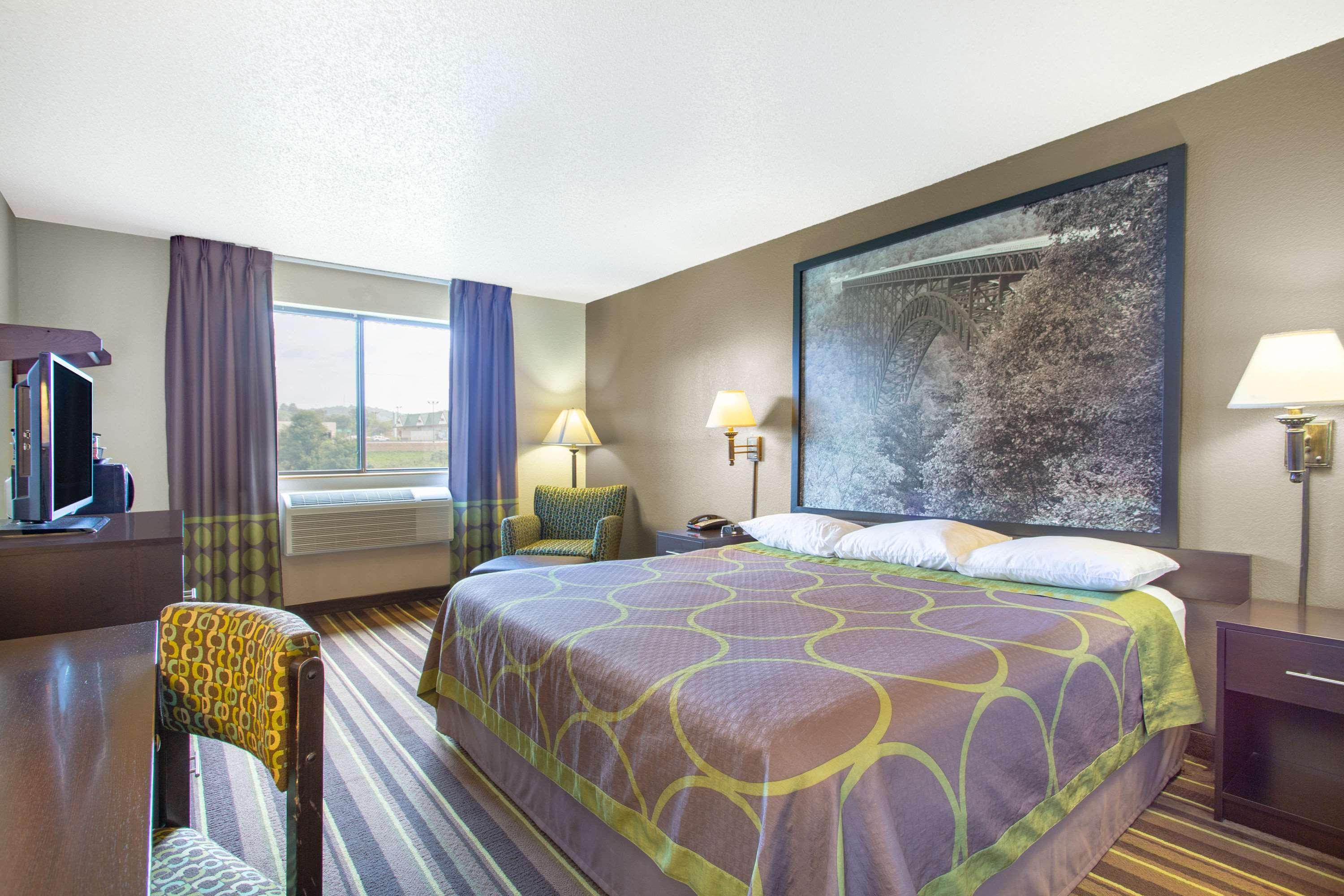 Super 8 By Wyndham Weston Wv Otel Dış mekan fotoğraf